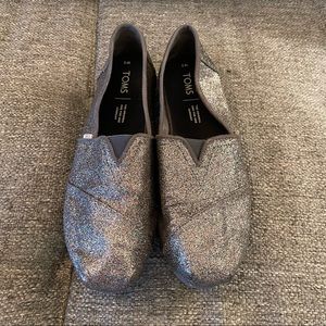 Like new gold glitter Toms